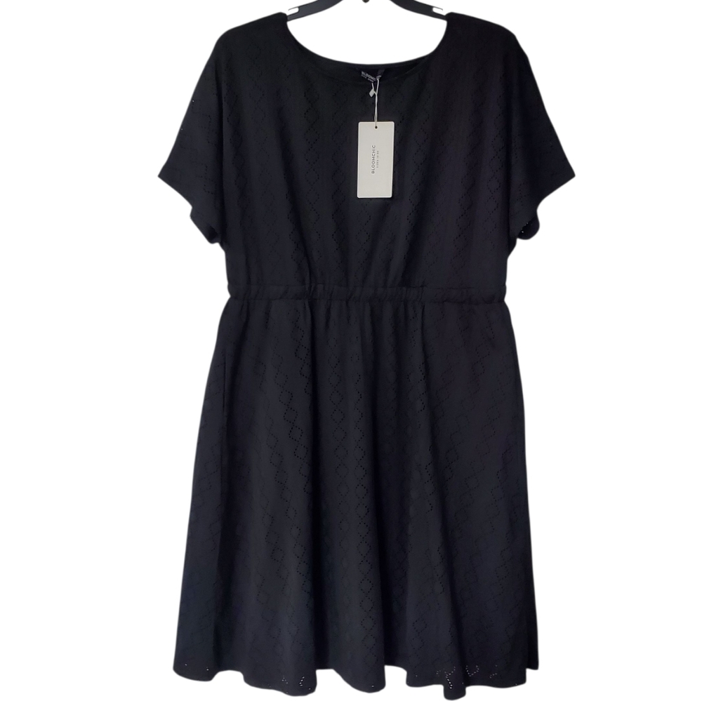 NWT BloomChic Classic Black Mini Dress Size US 14-16